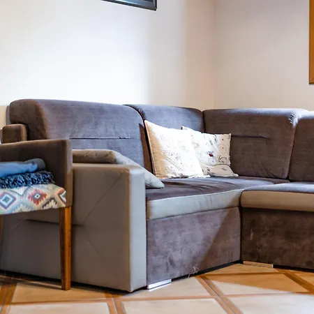 Drevenicka V Durcinej - Anna * Durcina